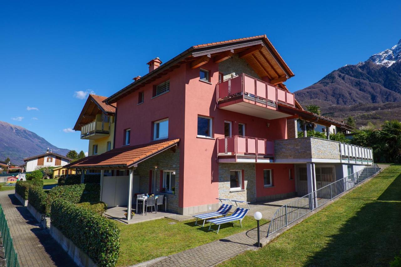 Residence Girasole Casa Rossa B Colico Bagian luar foto